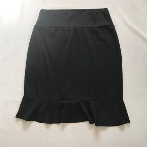 Black stretch ruffle pencil skirt